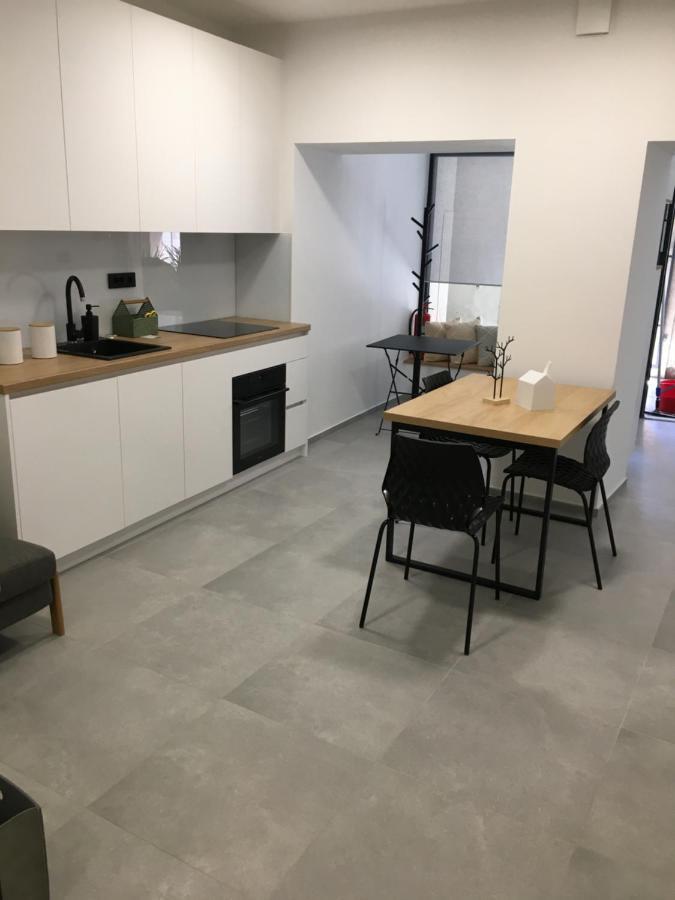 Sunset Apartment Копер Екстериор снимка